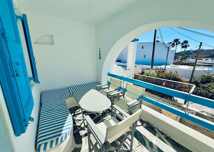 Stylish 2 Bd Escape Apt With Patio At Ornos Beach