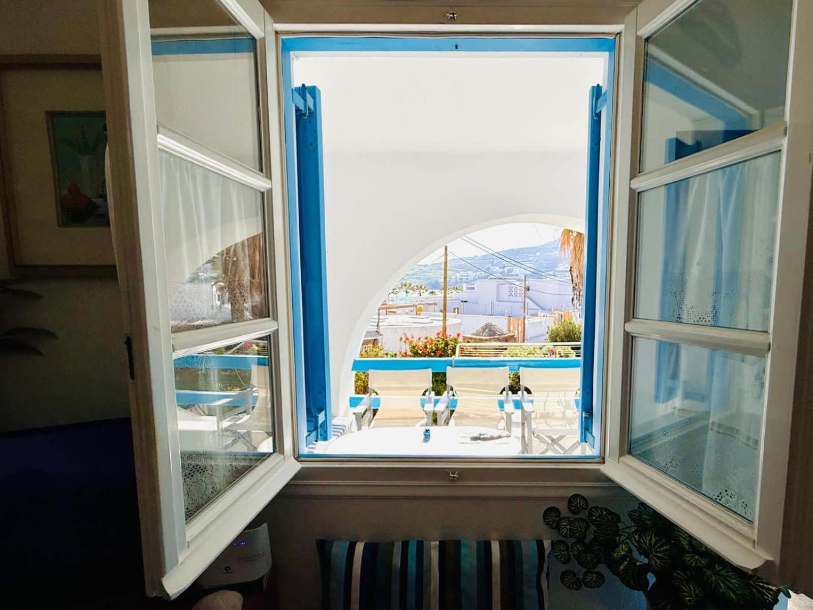 Apartment Stylish 2 Bd Escape With Patio At
